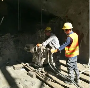 崇信水下抗分散灌浆料特点 水下不分散注浆料介绍