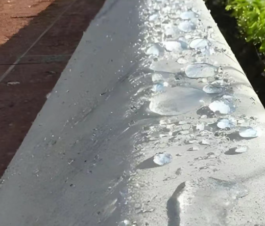 崇信硅烷浸渍涂料在混凝土保护中的应用